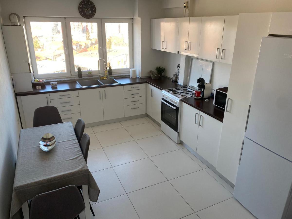 Luxury Apartament Intim Area Apartment Арад Екстериор снимка